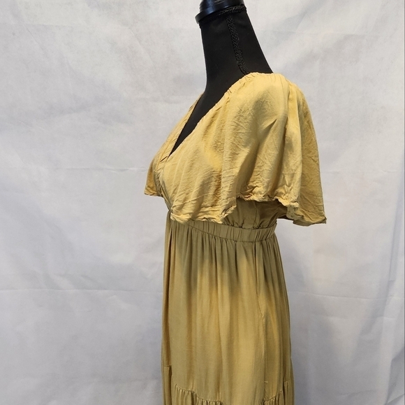 Wishlist Apparel Mustard Deep V-neck 100% Rayon Tiered Swing Maxi Dress Size S - Picture 8 of 14